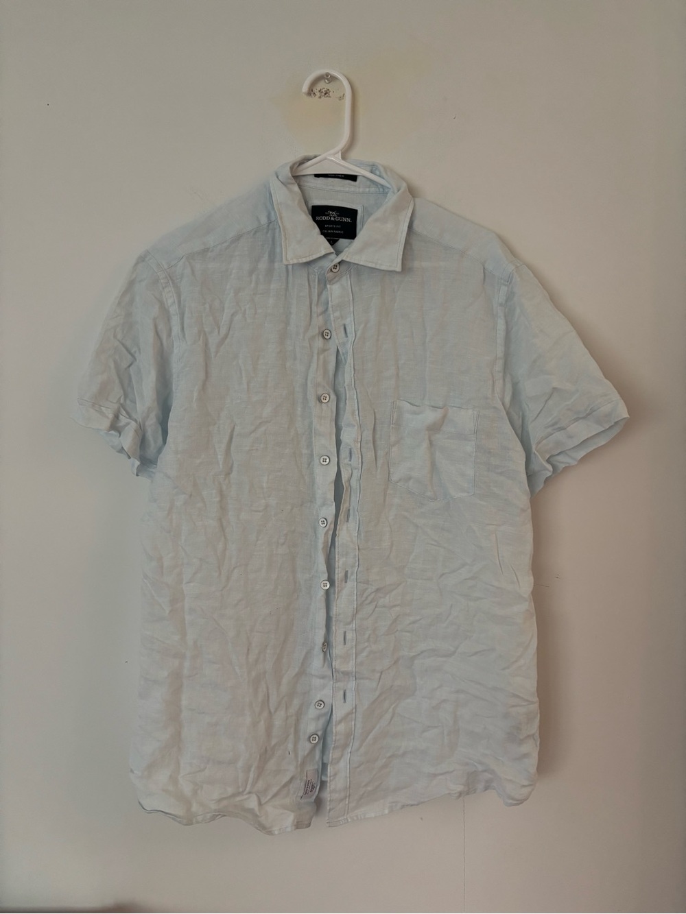 rodd & gunn light blue linen beachy button up pocket front collar shirt top 🤍